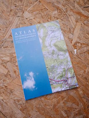 Atlas météorologique et géographique