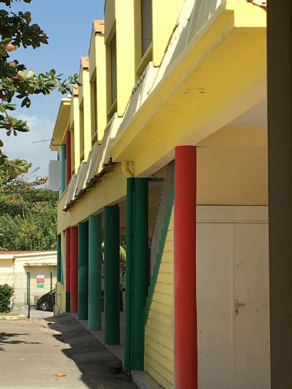Facade de l'école Barrière Lacroix